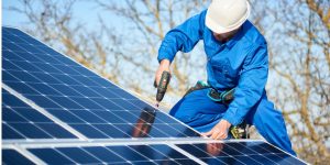Installation Maintenance Panneaux Solaires Photovoltaïques à Arsonval